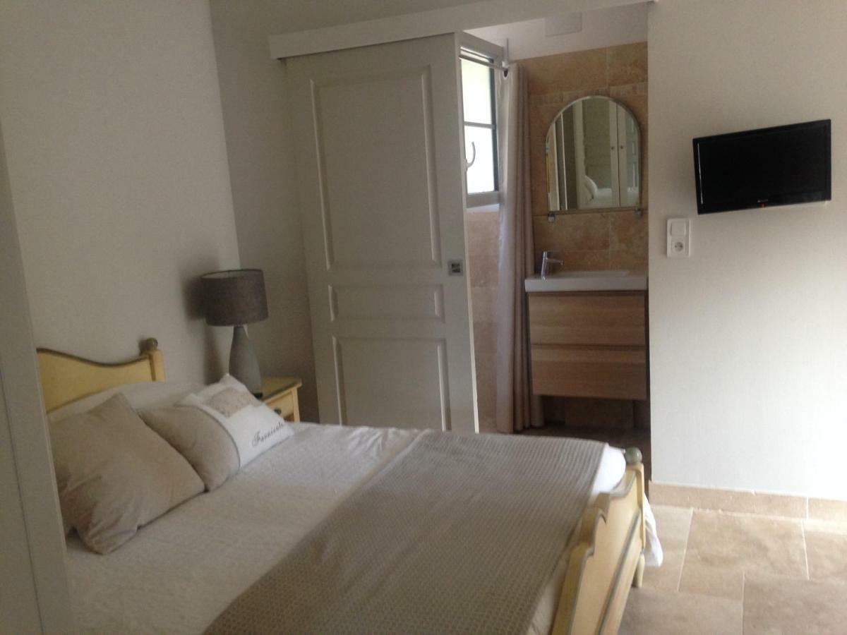 La Petite Perle, Balneo En Supplement, Le Clos Des Perles Tourtour Exterior foto